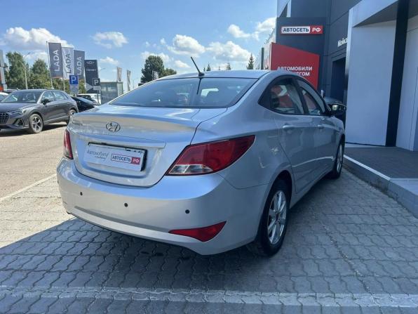 Hyundai Solaris I Рестайлинг с пробегом 2016 года, цена 860 000 рублей, 129188 км, седан, Автокод Объявления