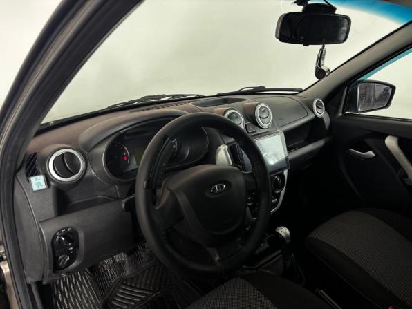 Lada (ВАЗ) Granta I с пробегом 2017 года, цена 491 000 рублей, 165574 км, лифтбек, Автокод Объявления