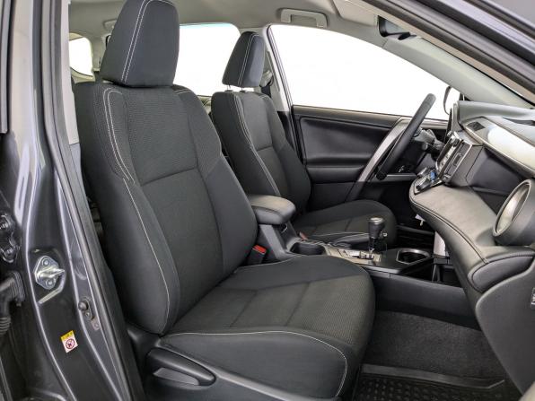 Toyota RAV4 IV (XA40) Рестайлинг с пробегом 2016 года, цена 1 900 000 рублей, 171128 км, внедорожник, Автокод Объявления