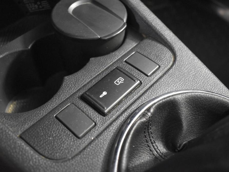 Skoda Fabia II Рестайлинг Казань  - изображение 16