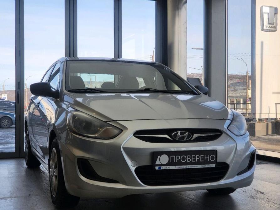 Hyundai Solaris I Мурманск  - изображение 1