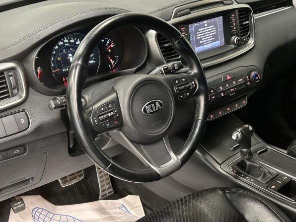 Kia Sorento III Prime Рестайлинг с пробегом 2017 года, цена 2 100 000 рублей, 198088 км, внедорожник, Автокод Объявления