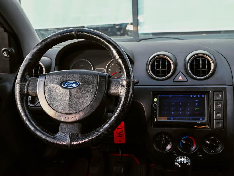 Ford Fiesta Mk5 Екатеринбург  - изображение 18