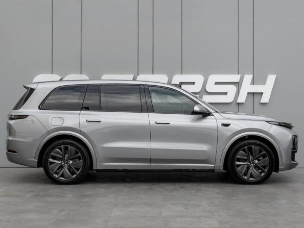 Li Auto (Lixiang) L9 I с пробегом 2023 года, цена 6 720 000 рублей, 25500 км, внедорожник, Автокод Объявления