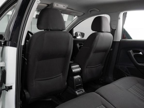 Volkswagen Polo V Рестайлинг с пробегом 2017 года, цена 1 149 000 рублей, 150981 км, седан, Автокод Объявления