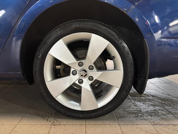 Skoda Octavia III (A7) с пробегом 2015 года, цена 1 049 000 рублей, 226133 км, лифтбек, Автокод Объявления