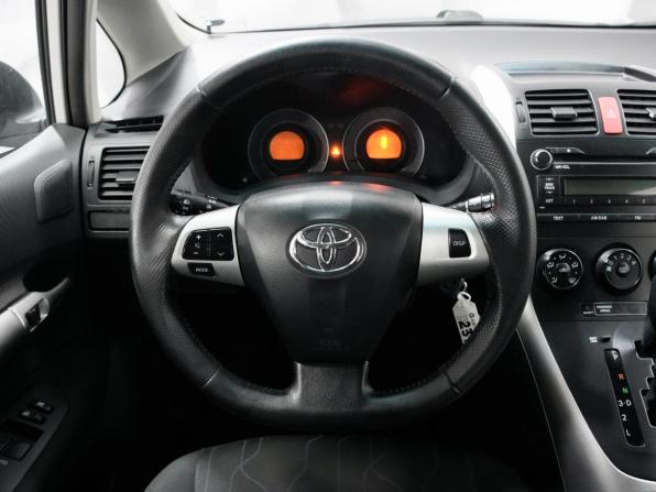 Toyota Auris I Рестайлинг с пробегом 2012 года, цена 845 000 рублей, 247943 км, хэтчбек, Автокод Объявления