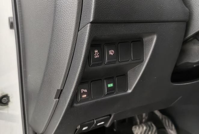 Nissan Qashqai II с пробегом 2018 года, цена 1 860 000 рублей, 137000 км, внедорожник, Автокод Объявления