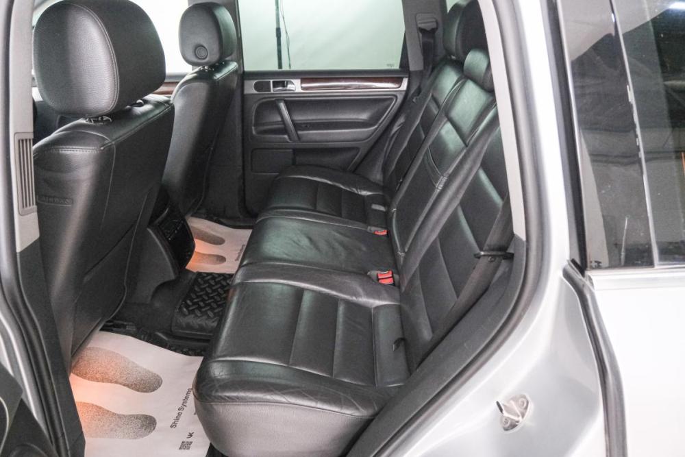 Volkswagen Touareg I Рестайлинг Красноярск  - изображение 19