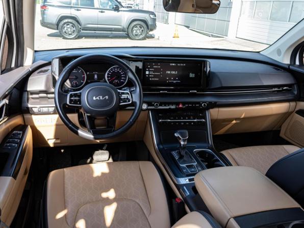 Kia Carnival IV с пробегом 2021 года, цена 3 990 000 рублей, 64696 км, минивэн, Автокод Объявления