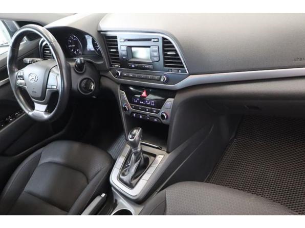 Hyundai Elantra VI (AD) с пробегом 2017 года, цена 1 739 000 рублей, 113598 км, седан, Автокод Объявления