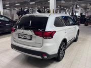 Mitsubishi Outlander III Рестайлинг 2 Санкт-Петербург  - изображение 11
