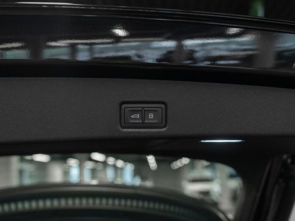 Audi Q5 III с пробегом 2025 года, цена 7 900 000 рублей, 15 км, внедорожник, Автокод Объявления
