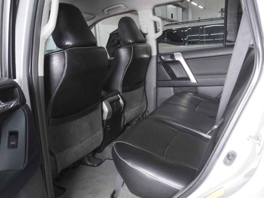 Toyota Land Cruiser Prado 150 Series Ростов-на-Дону  - изображение 11