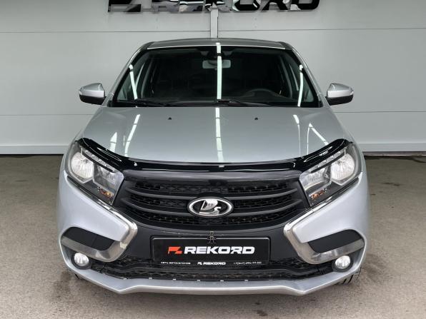 Lada (ВАЗ) XRAY I с пробегом 2018 года, цена 799 000 рублей, 66344 км, хэтчбек, Автокод Объявления