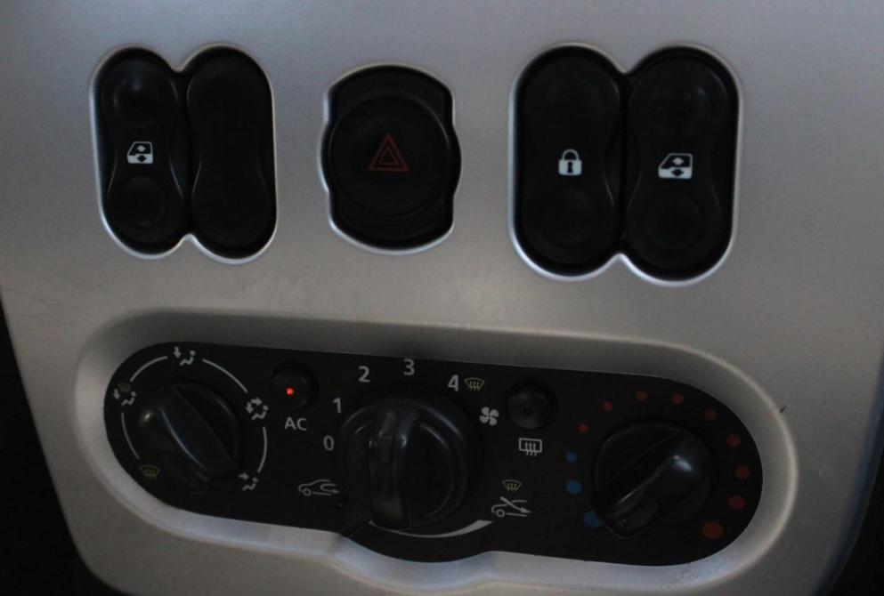 Renault Sandero I Саратов  - изображение 23
