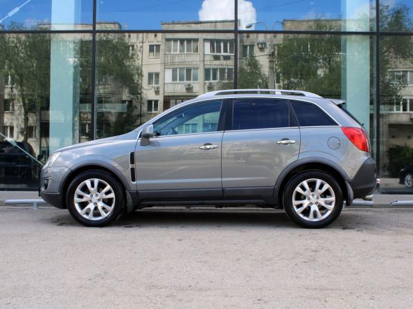Opel Antara I Рестайлинг с пробегом 2012 года, цена 1 150 000 рублей, 146500 км, внедорожник, Автокод Объявления