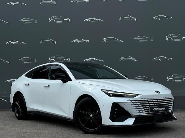 Changan UNI-V I с пробегом 2024 года, цена 2 298 700 рублей, 39596 км, лифтбек, Автокод Объявления