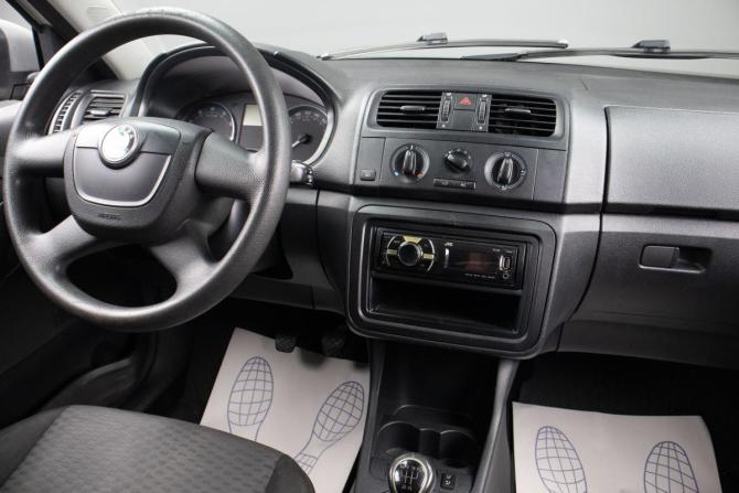 Skoda Fabia II Рестайлинг с пробегом 2013 года, цена 379 000 рублей, 123000 км, хэтчбек, Автокод Объявления