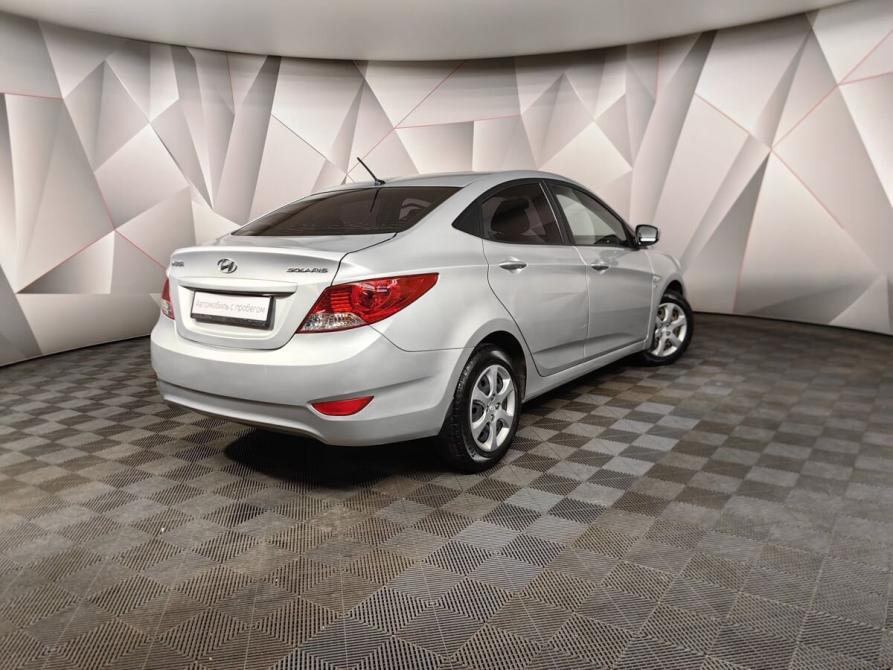 Hyundai Solaris I Москва  - изображение 2