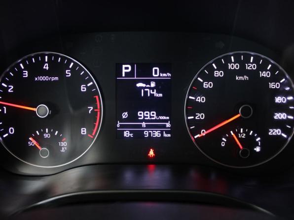Kia Rio IV Рестайлинг с пробегом 2021 года, цена 1 499 900 рублей, 97360 км, седан, Автокод Объявления