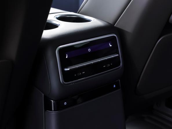 Li Auto (Lixiang) L9 I с пробегом 2023 года, цена 5 690 000 рублей, 86000 км, внедорожник, Автокод Объявления