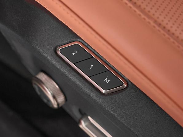 Lynk &amp; Co 900 с пробегом 2025 года, цена 7 745 000 рублей, 51 км, внедорожник, Автокод Объявления