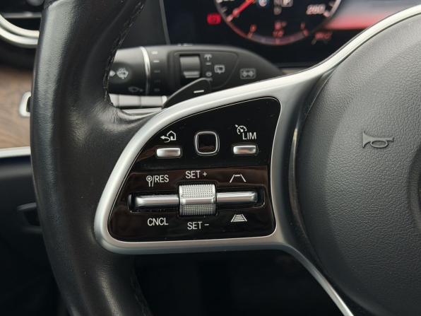 Mercedes-Benz E-Класс V (W213 S213 C238) с пробегом 2018 года, цена 3 900 000 рублей, 84593 км, универсал, Автокод Объявления