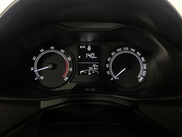 Skoda Rapid II с пробегом 2022 года, цена 1 574 000 рублей, 70514 км, лифтбек, Автокод Объявления