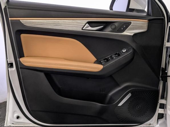 Haval Jolion I с пробегом 2023 года, цена 2 050 000 рублей, 37504 км, внедорожник, Автокод Объявления