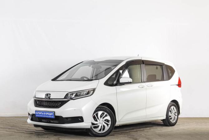 Honda Freed II Рестайлинг с пробегом 2020 года, цена 1 829 000 рублей, 39000 км, компактвэн, Автокод Объявления