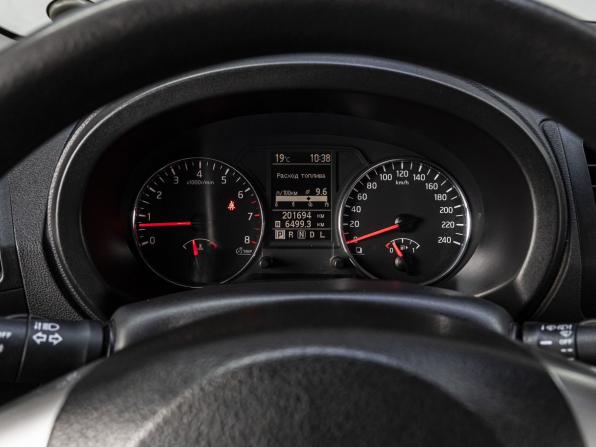 Nissan X-Trail II Рестайлинг с пробегом 2012 года, цена 1 470 000 рублей, 201693 км, внедорожник, Автокод Объявления