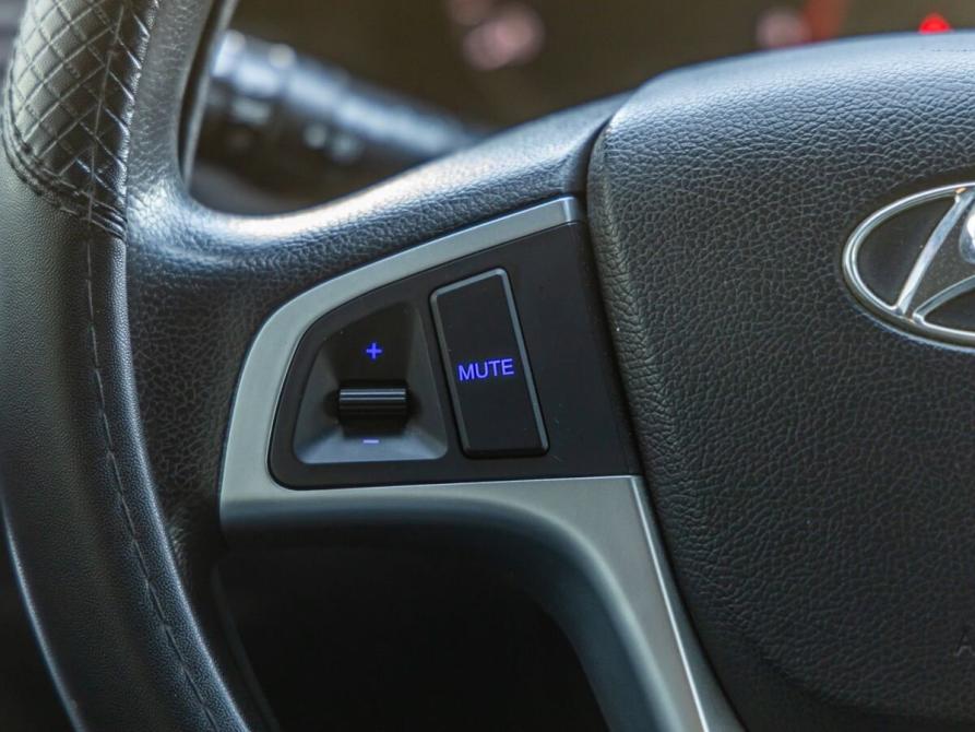 Hyundai Solaris I Волгоград  - изображение 17