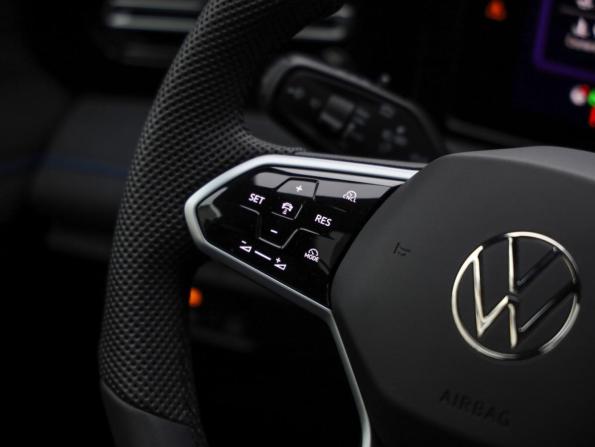 Volkswagen Tiguan III (China Market) с пробегом 2025 года, цена 4 749 000 рублей, 5790 км, внедорожник, Автокод Объявления