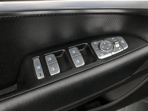 Genesis G70 I с пробегом 2019 года, цена 2 333 000 рублей, 123391 км, седан, Автокод Объявления