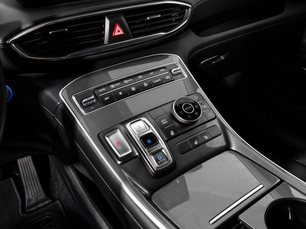 Hyundai Santa Fe IV Рестайлинг с пробегом 2022 года, цена 3 490 000 рублей, 87236 км, внедорожник, Автокод Объявления