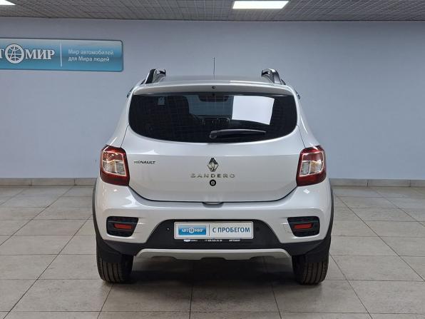 Renault Sandero II с пробегом 2018 года, цена 1 099 000 рублей, 70861 км, хэтчбек, Автокод Объявления