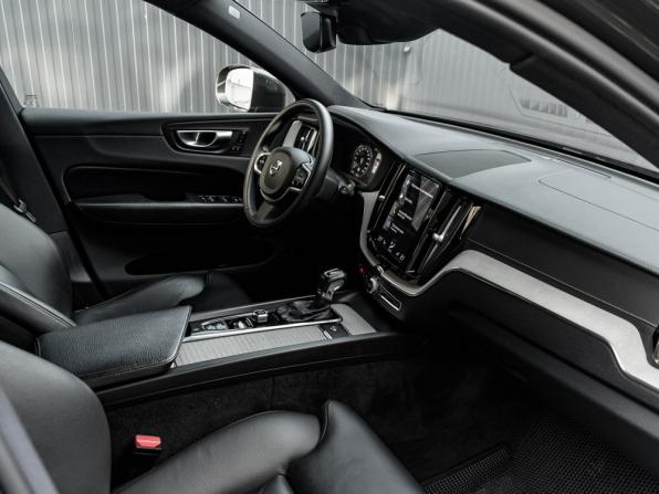 Volvo XC60 II с пробегом 2021 года, цена 3 450 000 рублей, 147169 км, внедорожник, Автокод Объявления