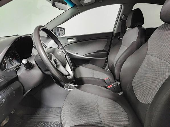 Hyundai Solaris I с пробегом 2014 года, цена 875 000 рублей, 180000 км, седан, Автокод Объявления