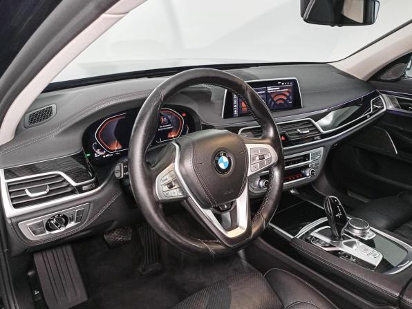 BMW 7 серии VI (G11/G12) Рестайлинг с пробегом 2019 года, цена 5 922 000 рублей, 111220 км, седан, Автокод Объявления