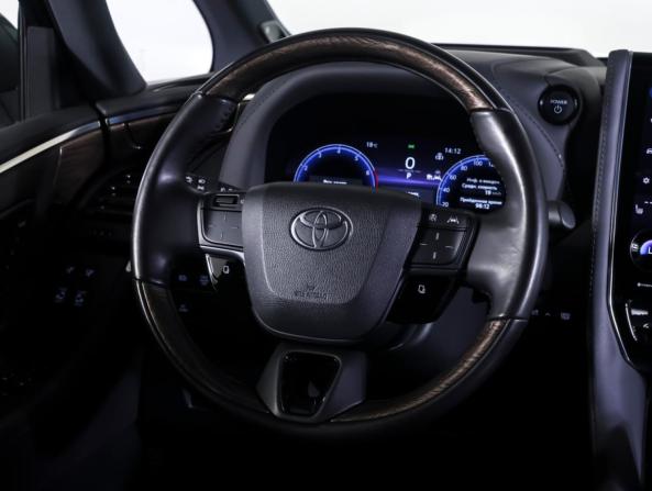 Toyota Alphard IV с пробегом 2023 года, цена 11 286 500 рублей, 31000 км, минивэн, Автокод Объявления