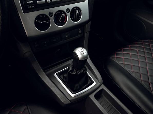Ford Focus II с пробегом 2007 года, цена 450 000 рублей, 202927 км, седан, Автокод Объявления