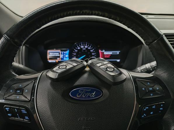 Ford Explorer V Рестайлинг 2 с пробегом 2018 года, цена 2 780 000 рублей, 196130 км, внедорожник, Автокод Объявления