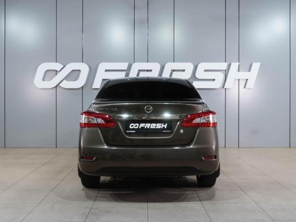 Nissan Sentra VII (B17) с пробегом 2015 года, цена 1 019 000 рублей, 125449 км, седан, Автокод Объявления