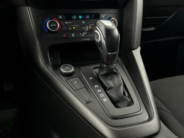 Ford Focus III Рестайлинг с пробегом 2017 года, цена 1 190 900 рублей, 97134 км, хэтчбек, Автокод Объявления