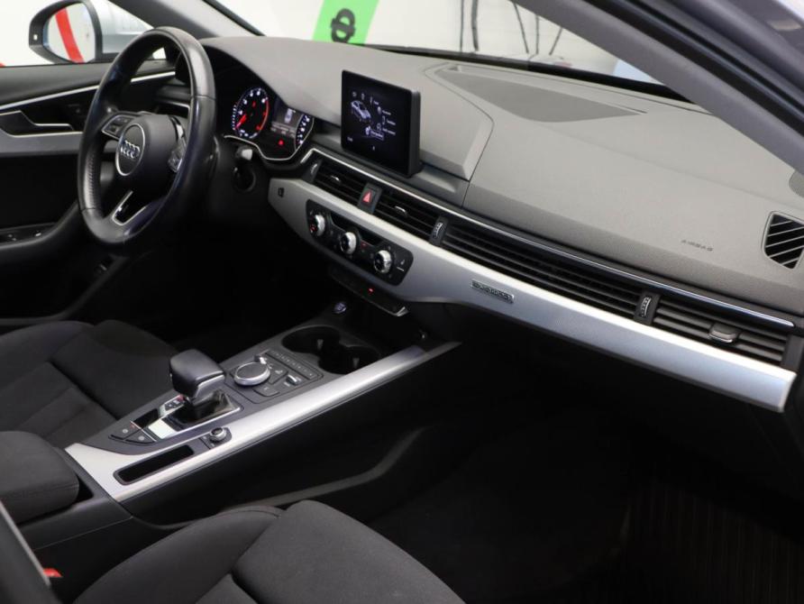 Audi A4 V (B9) Москва  - изображение 24