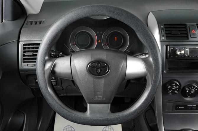 Toyota Corolla X (E140 E150) Рестайлинг с пробегом 2011 года, цена 1 369 000 рублей, 152000 км, седан, Автокод Объявления