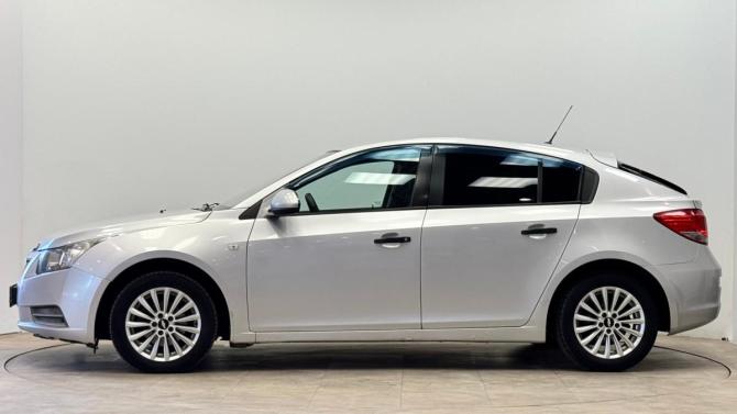 Chevrolet Cruze I с пробегом 2012 года, цена 590 000 рублей, 182967 км, хэтчбек, Автокод Объявления