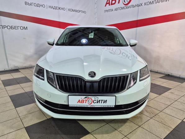 Skoda Octavia III (A7) Рестайлинг с пробегом 2019 года, цена 2 035 000 рублей, 110000 км, лифтбек, Автокод Объявления