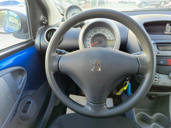 Peugeot 107 I с пробегом 2009 года, цена 499 000 рублей, 156603 км, хэтчбек, Автокод Объявления